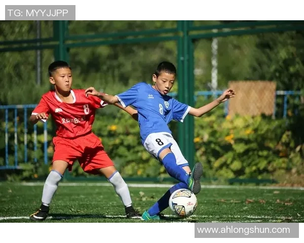安哥拉男足球星崛起之路:从贫困到国际赛场的辉煌历程 安哥拉男足球星崛起之路:从贫困到国际赛场的辉煌历程