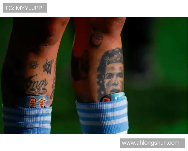 女足球星个性纹身设计大全展示彰显独特魅力与力量感