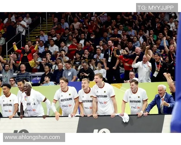 乌克兰足球当家球星引领国家队征战国际赛场新篇章