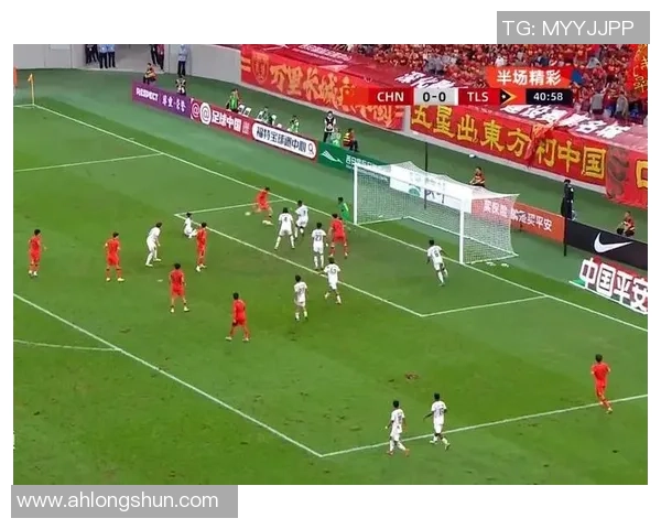 岳阳足球第一球星的崛起与成就探索以及对地方足球的影响分析